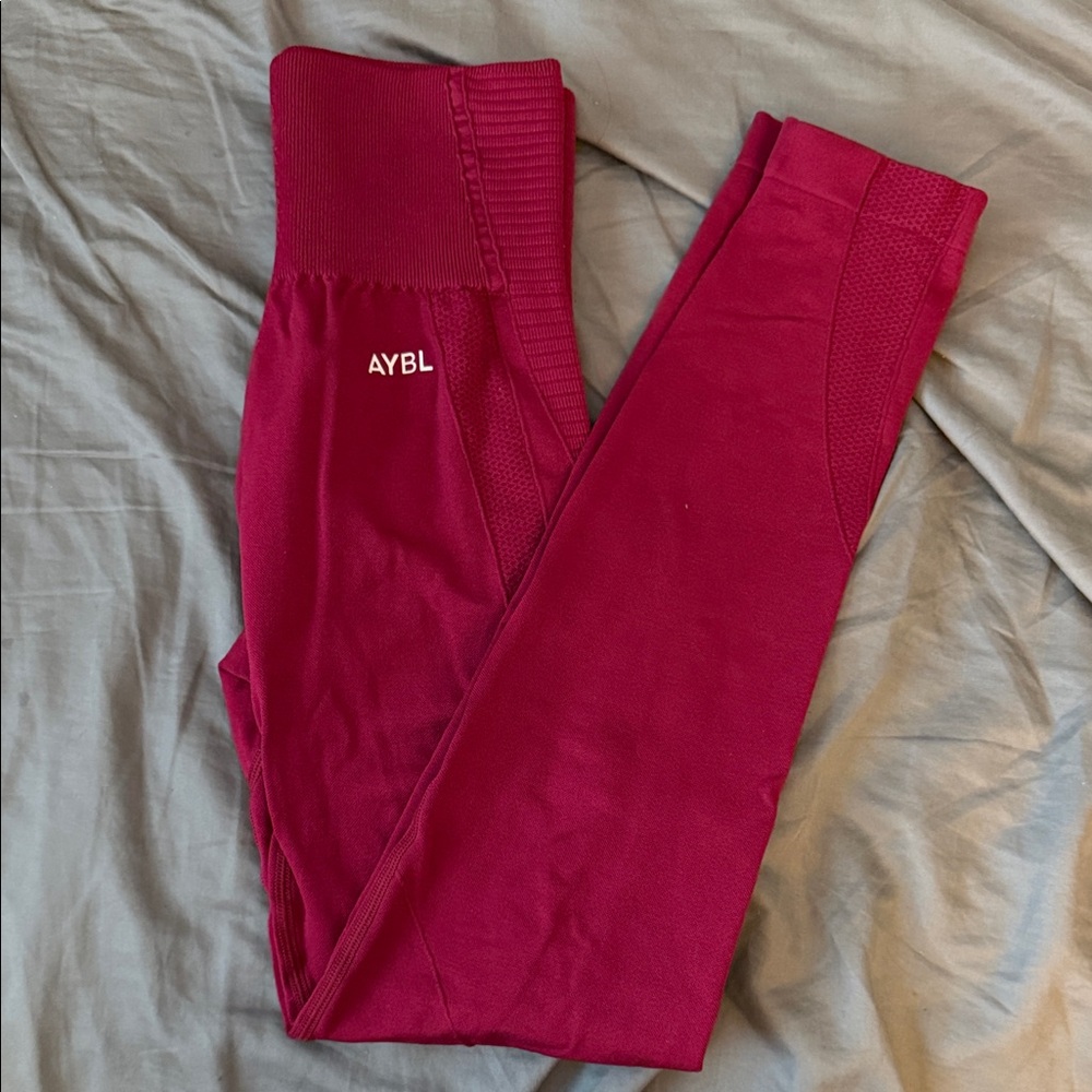 AYBL Women’s Seamless High-Waist Magenta Leggings